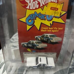 Hot Wheels Crack-Ups Police Car - White